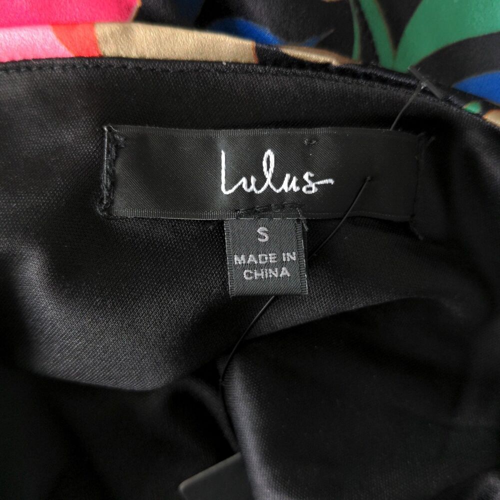NWT Lulus Beyond Classy Black Floral Satin Halter Mini Dress Sz Small Lined - Picture 6 of 7